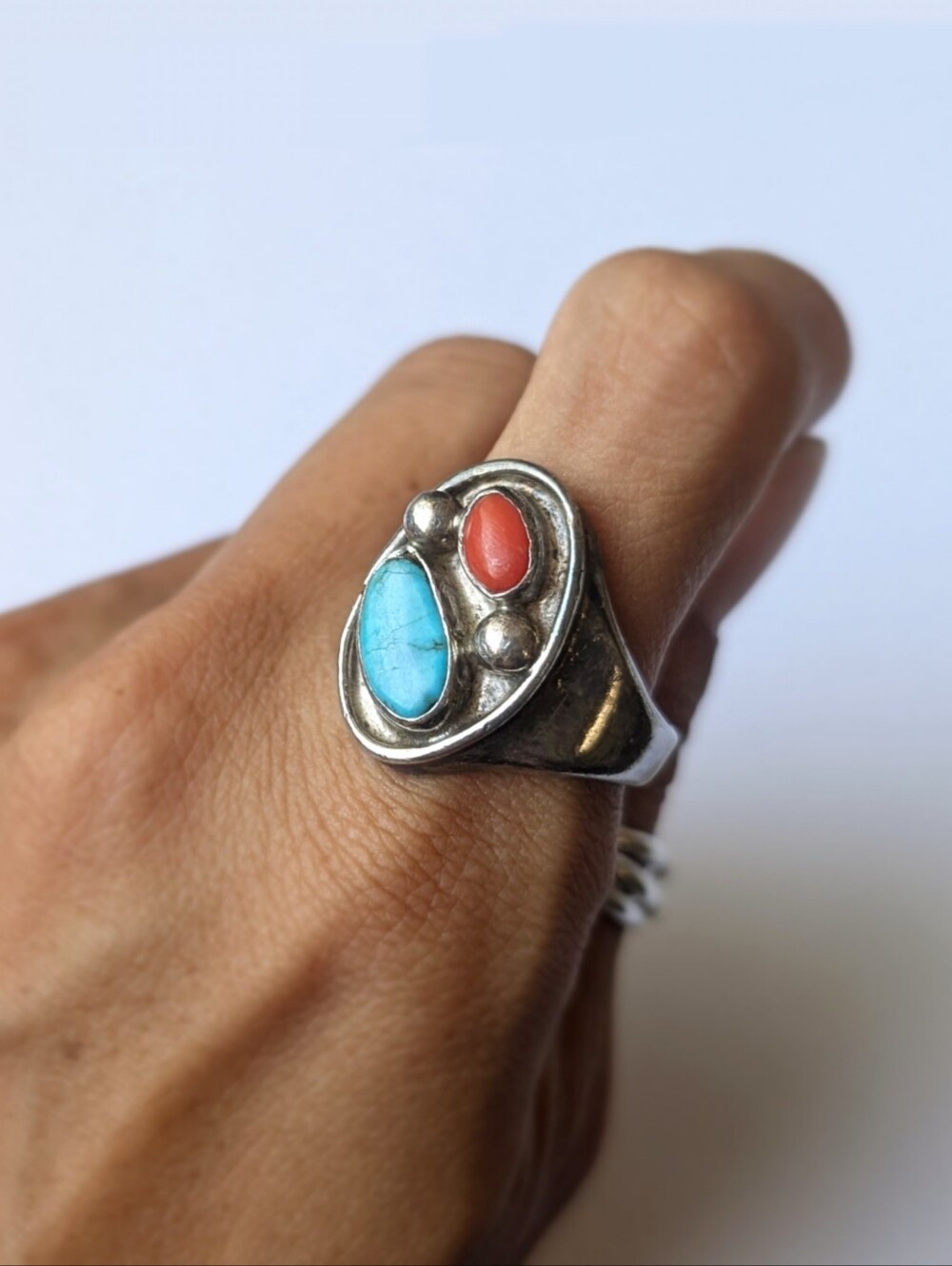 Vintage Sterling Silver Turquoise Coral Native American Ring Size 11.25